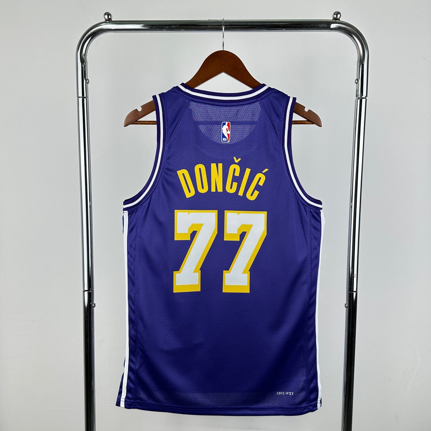 Los Angeles Lakers 26