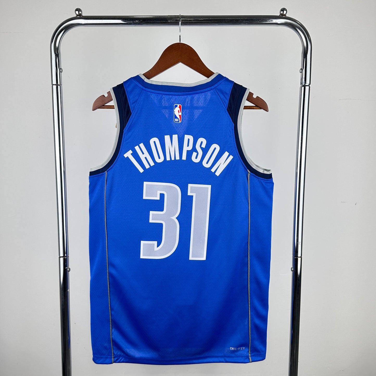 Dallas Mavericks 23 (Retro Players)