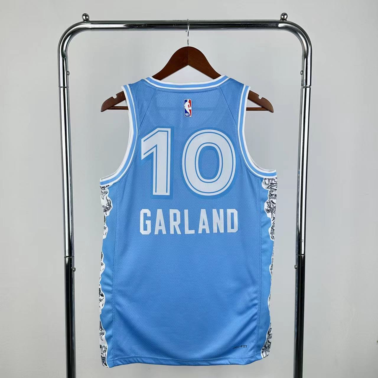 Cleveland Cavaliers 25
